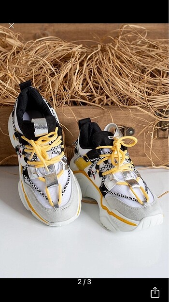 Diğer Kadın bağcık detaylı sneaker