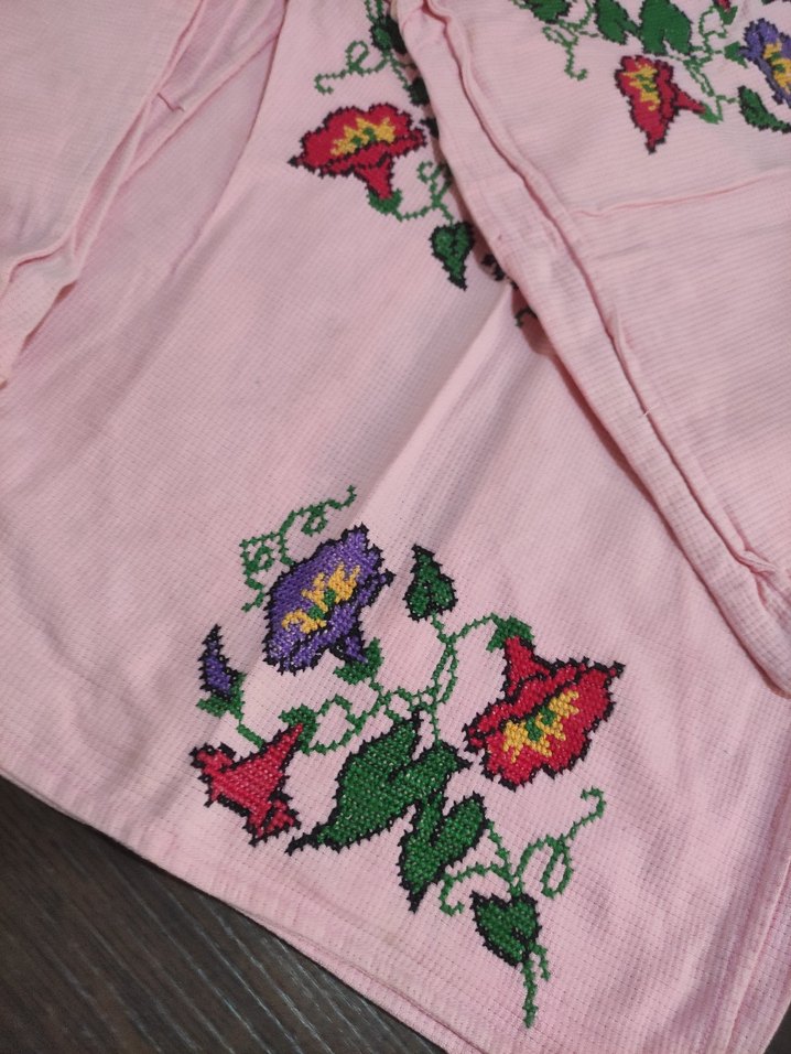 Pembe kanaviçe  Nakışli minder - Görsel 2