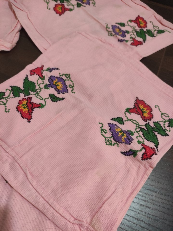 Pembe kanaviçe  Nakışli minder - Görsel 4