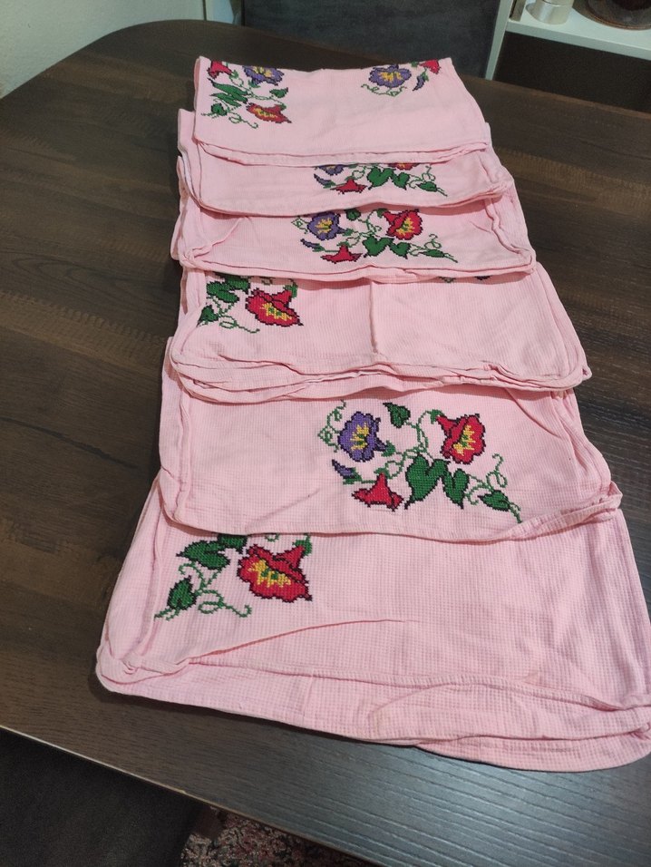 Pembe kanaviçe  Nakışli minder - Görsel 5