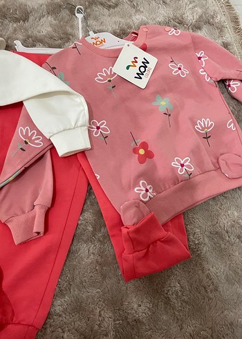 Baskılı, Örgü Beyaz ve Renkli Bebek Kız Takımı - Görsel 3