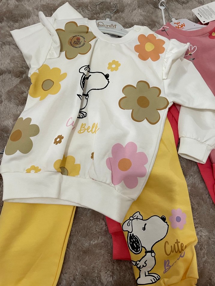 Baskılı, Örgü Beyaz ve Renkli Bebek Kız Takımı - Görsel 2