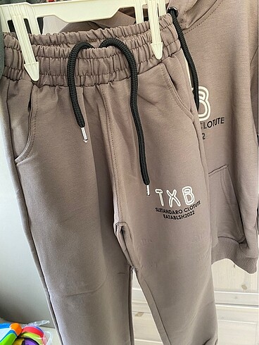 H&M Sıfır 5/6 yaş eşofman takımı