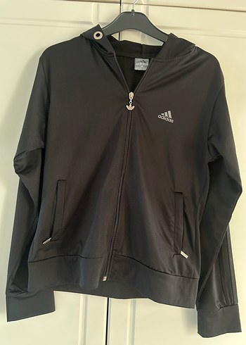 Adidas ürünü