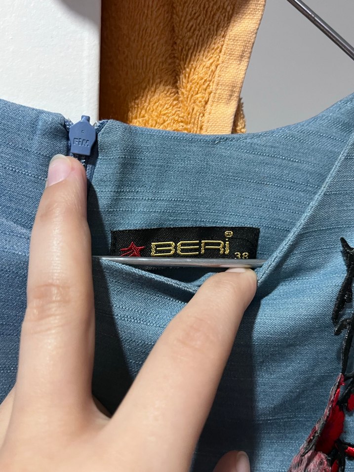 Uzun Kollu Mavi Nakışlı Bohem Elbise - Görsel 5