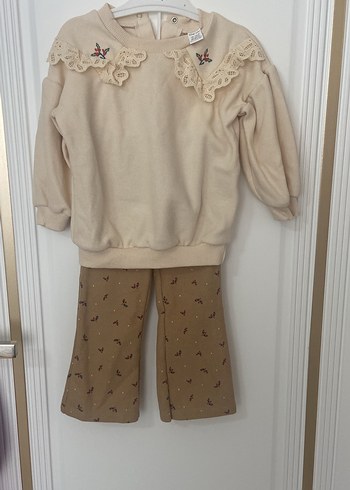 Nakışlı Bej Kız Çocuk Triko Sweatshirt - Görsel 2