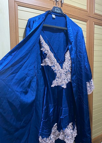 İşlemeli Mavi Askılı Midi Gecelik - Görsel 4