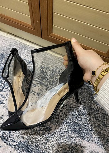 Parlak Siyah Stiletto Topuklu Kadın Gece Ayakkabısı - Görsel 3