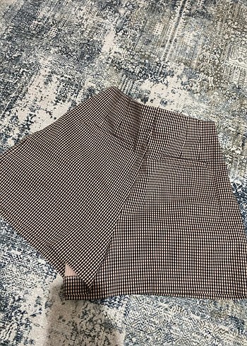 Düğmeli Kahverengi Ekose Mini Şort - Görsel 5