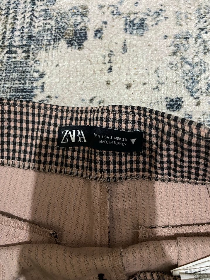 Düğmeli Kahverengi Ekose Mini Şort - Görsel 4