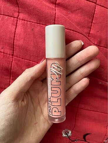 pastel plump it gloss