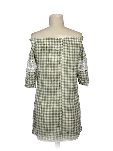 38 Beden PreLoved Kısa Elbise %70 İndirimli.