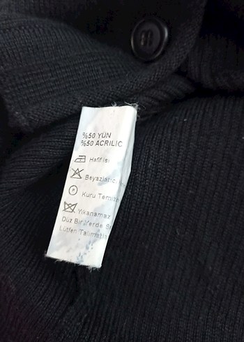 Düğmeli Siyah V Yaka Yünlü Triko Hırka - Görsel 5