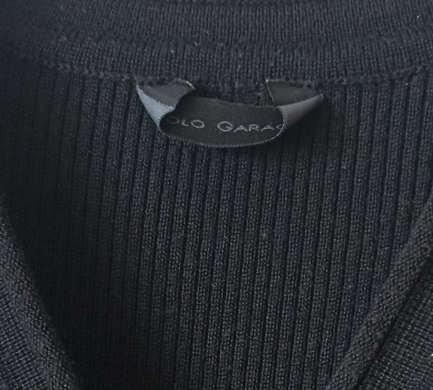 Düğmeli Siyah V Yaka Yünlü Triko Hırka - Görsel 4