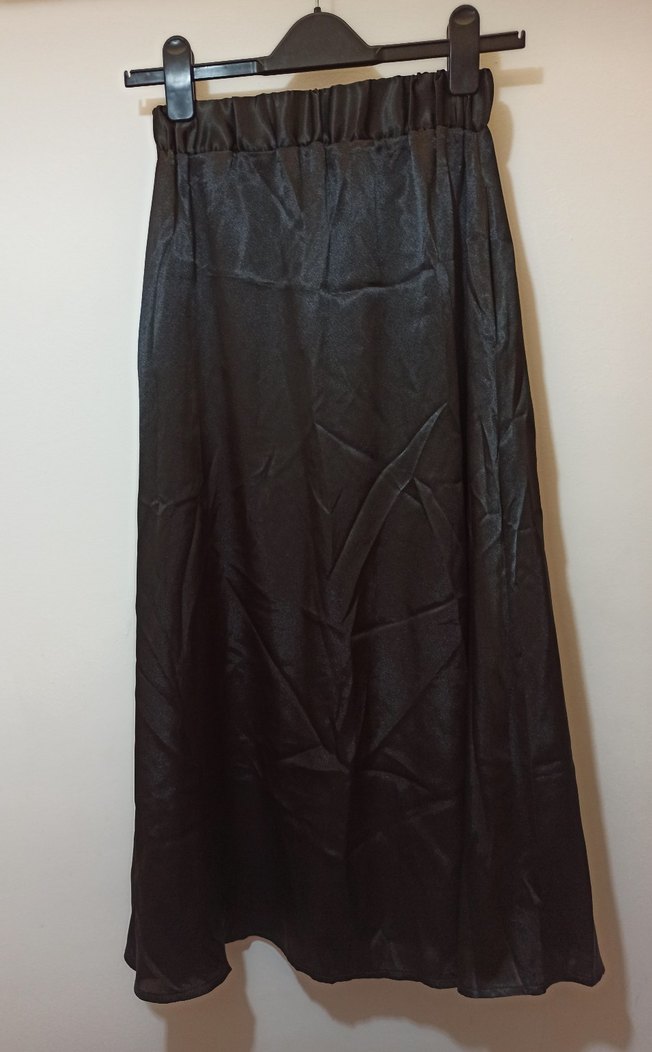 Kadın Siyah Uzun Drapeli Gotik Etek - Görsel 4