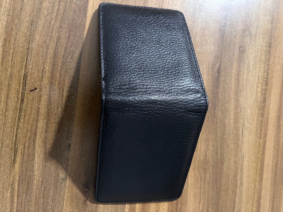 Parlak Siyah Minimalist Erkek Cüzdanı - Görsel 2