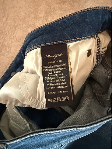 26 Beden Mavi Jean