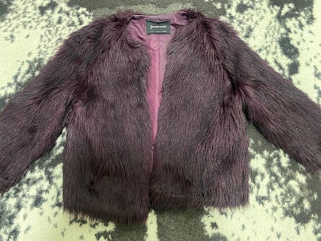 Stradivarius kürk mont