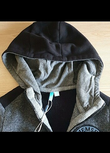 10 Yaş Beden gri Renk Triko fermuarlı kapsonlu sweat