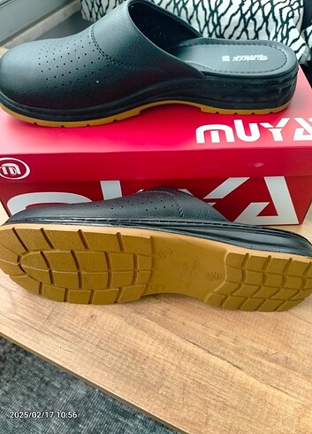 Muya erkek terliği
