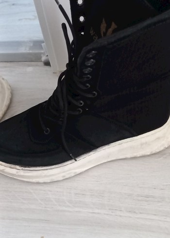 Siyah Bağcıklı Stiletto Topuklu Kadın Bot - Görsel 2