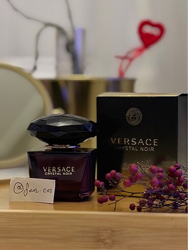 Versace Crystal Noir EDP Kadın Parfüm