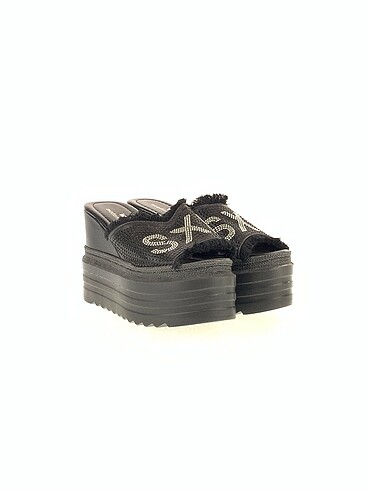 Vintage Love Vintage Love Terlik %70 İndirimli.