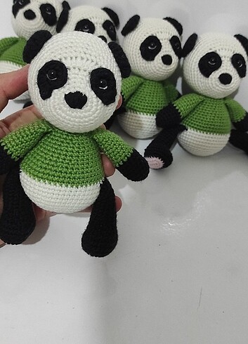 Beden Oyuncak panda amigurumi örgü