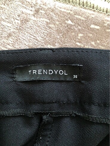 Trendyol & Milla Kumaş pantolon