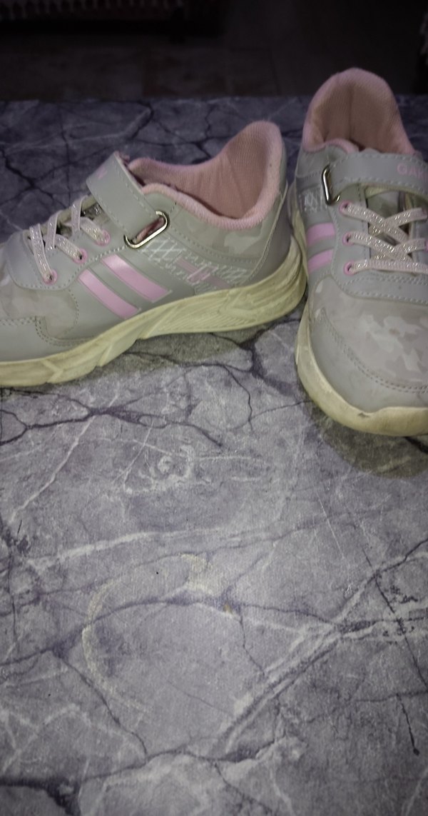 Kız Çocuk Pembe Gri Bağcıklı Spor Ayakkabı - Görsel 3