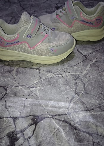 Kız Çocuk Gri Spor Ayakkabı - Cırt Cırtlı - Görsel 5