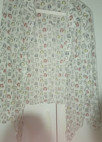 38 Beden Beyaz V Yaka Bohem Uzun Kollu Gömlek