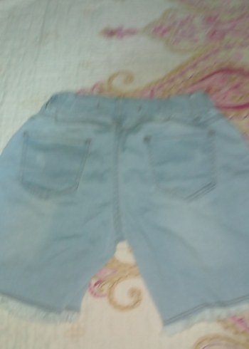 Boncuk Detaylı Mavi Mini Kot Şort - Görsel 6