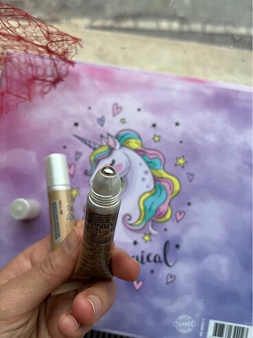 Garnier 2'li Garnier Kapatıcı #kozmetik #maybelline #garnier #concealer