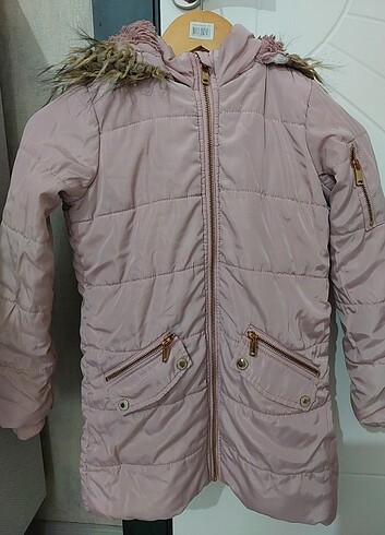 LC Waikiki Kız çocuk pembe içi tüylü mont