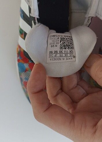 30 Beden çeşitli Renk Adidas cocuk spor ayakkabı