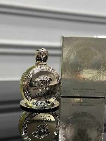 Versace eros pour femme kapalı kutudadır.