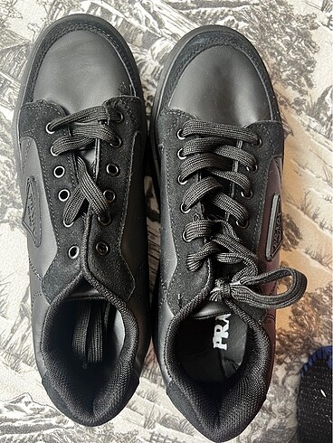 Prada SİYAH PRADA 41 NUMARA YENİ
