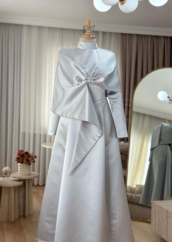 Gri Yüksek Yakalı Uzun Kollu Drape Detaylı Nişan Elbisesi - Görsel 5