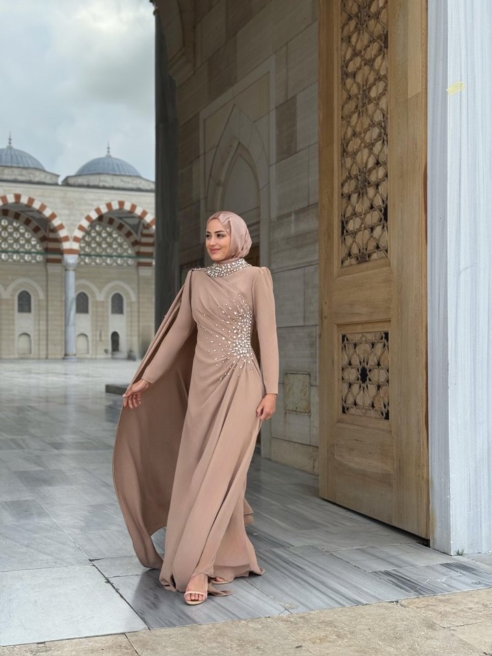 Bej Drapeli Uzun Abiye Elbise - Görsel 4