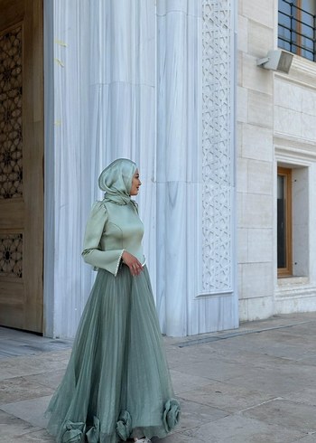 Uzun, Salaş Kesim, Drapeli Kadın Abiye Elbise - Görsel 8