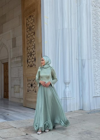 Uzun, Salaş Kesim, Drapeli Kadın Abiye Elbise - Görsel 7