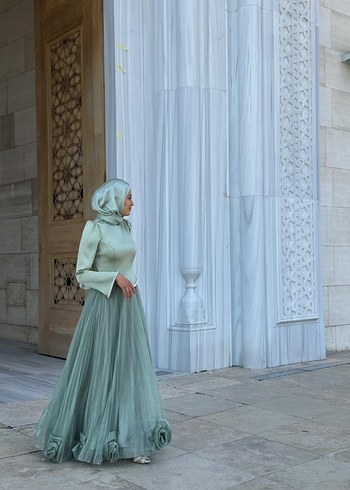 Uzun, Salaş Kesim, Drapeli Kadın Abiye Elbise - Görsel 4