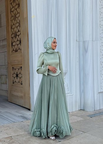 Uzun, Salaş Kesim, Drapeli Kadın Abiye Elbise - Görsel 2