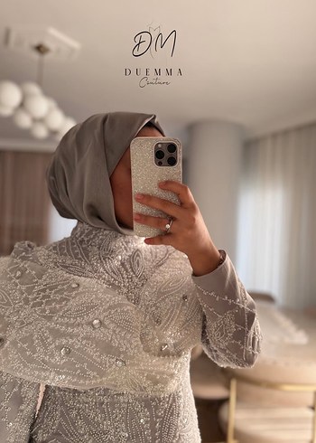 Beyaz İşlemeli Uzun Abiye Elbise - Görsel 2