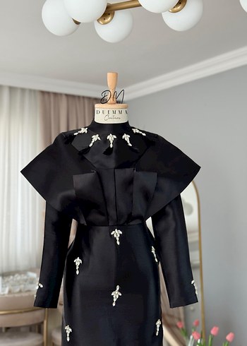 Siyah Nakışlı Uzun Kollu Uzun Abiye Elbise - Görsel 5