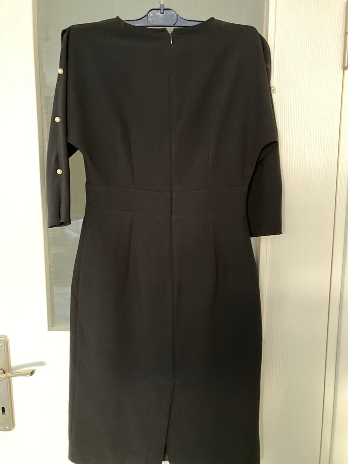 İnci detaylı siyah elbise - Görsel 2