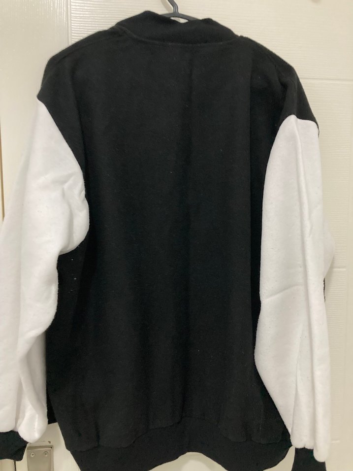 Siyah Beyaz Düğmeli Kolej ceket - Görsel 2