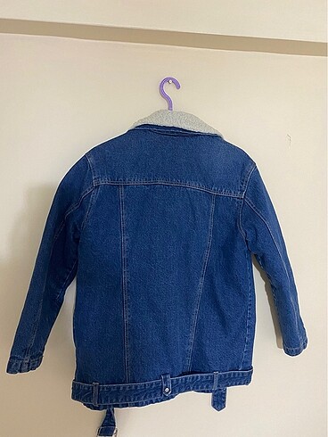 m Beden Pull and Bear Mont