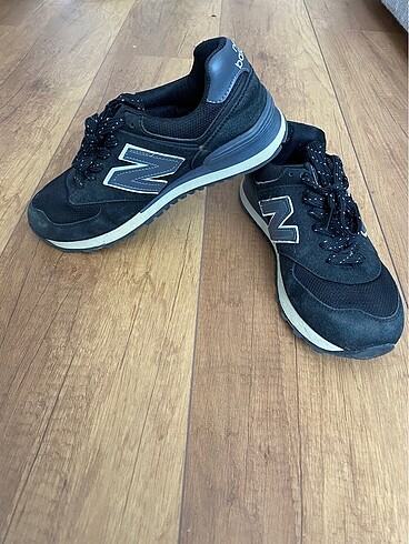 New balance spor ayakkabı